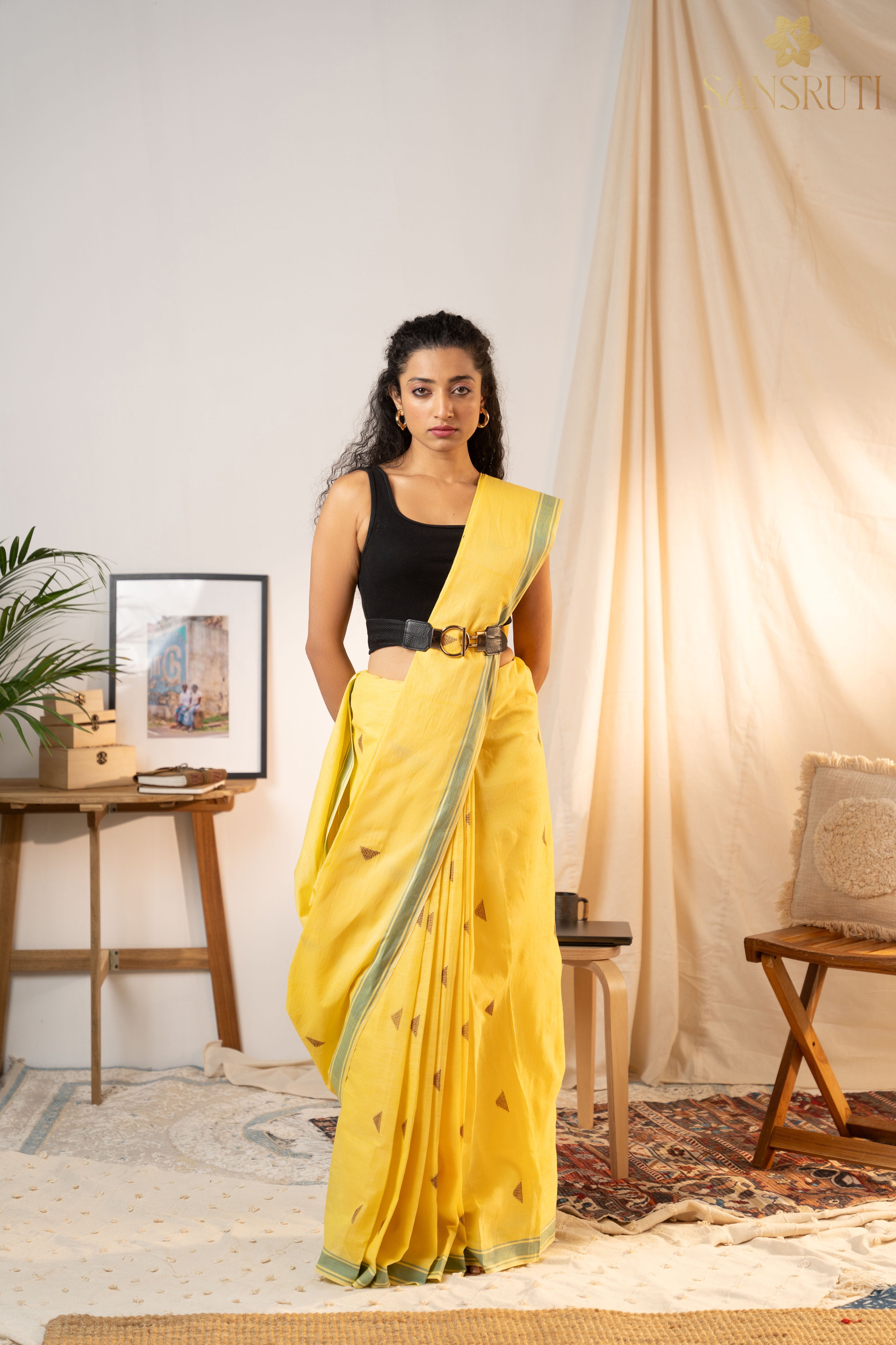 Sun Radiance Bawan Buti Cotton Saree