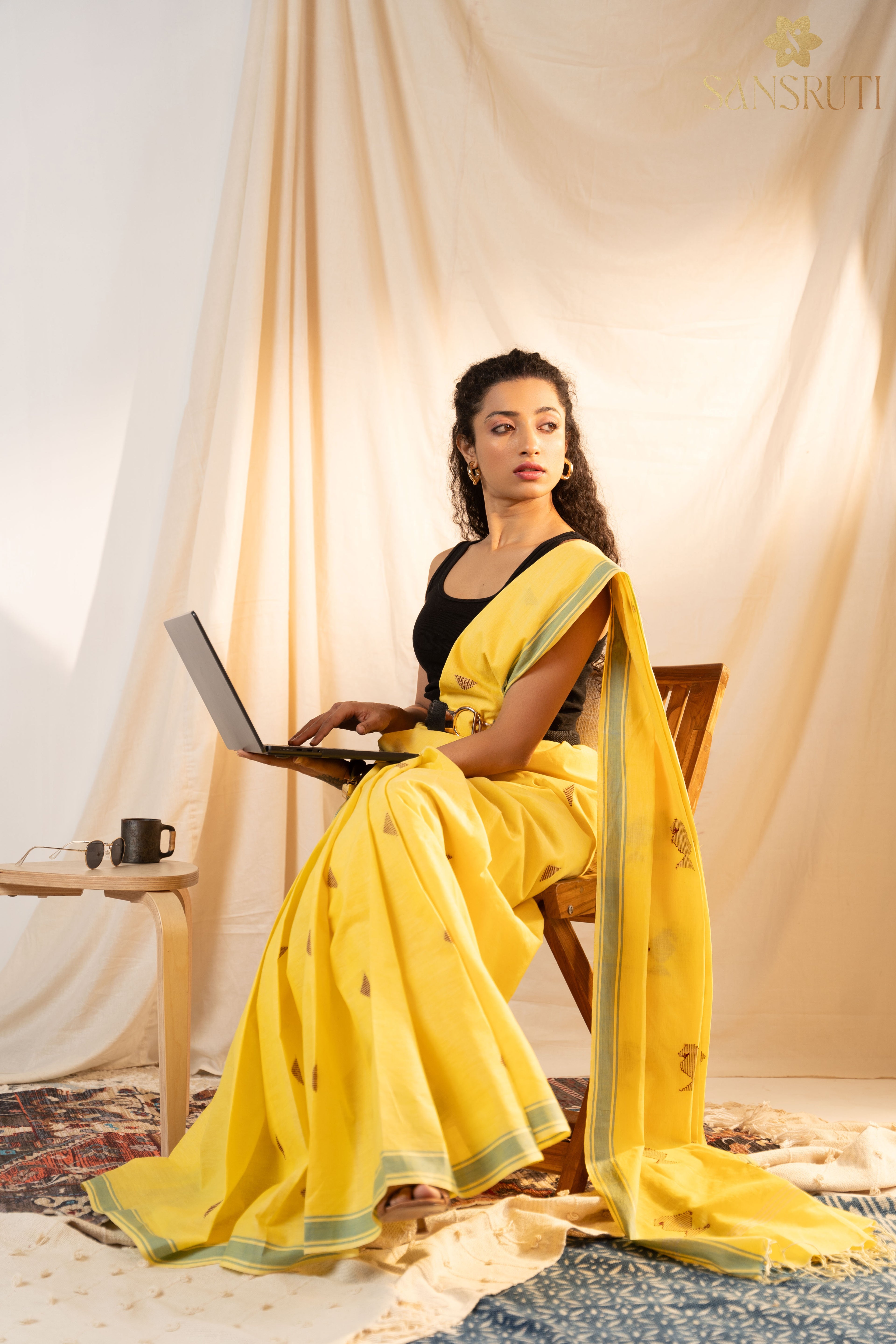 Sun Radiance Bawan Buti Cotton Saree