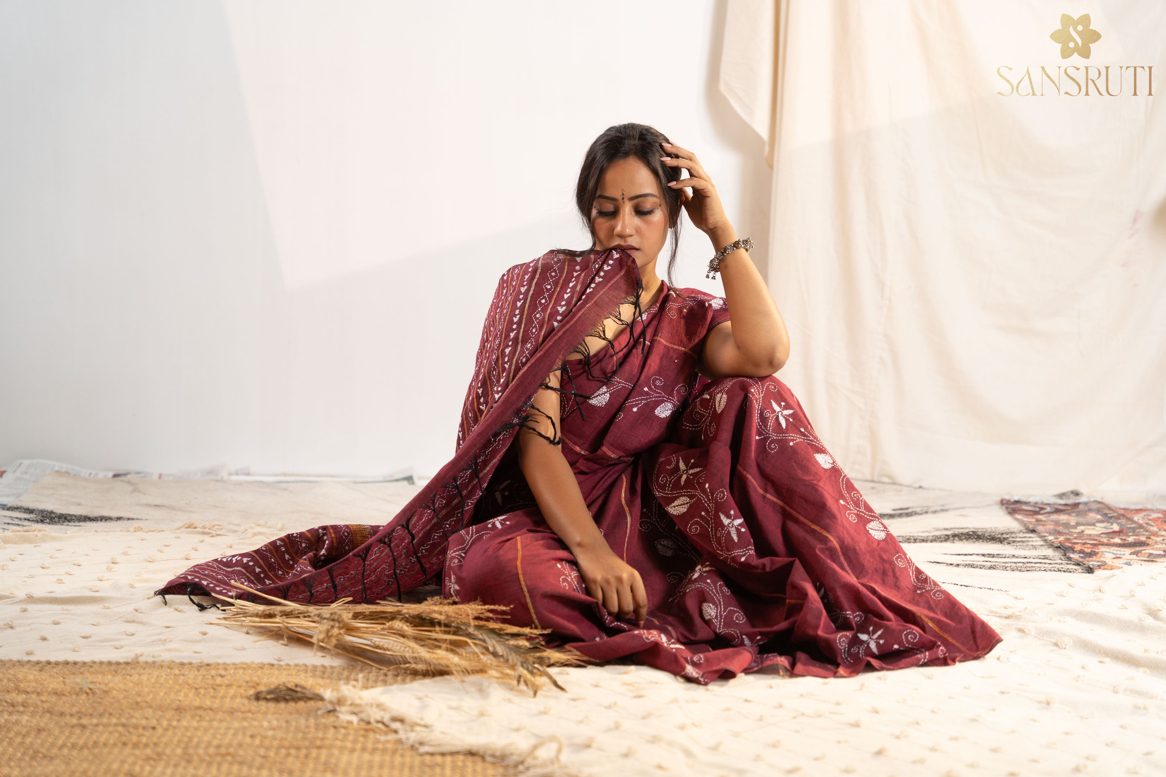 Blooming Red Kantha Saree
