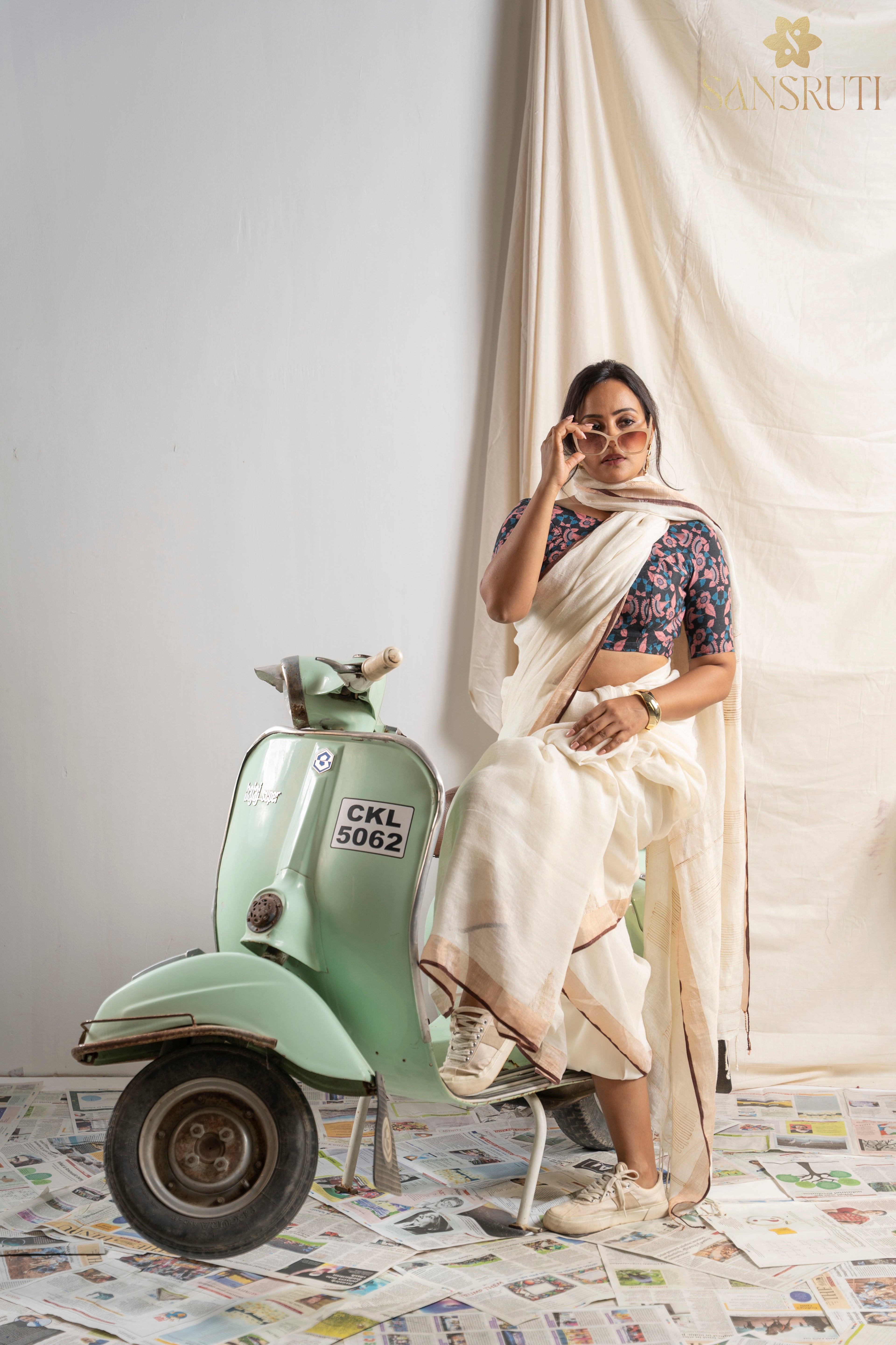 Ghicha Elegance Off-White Linen Saree