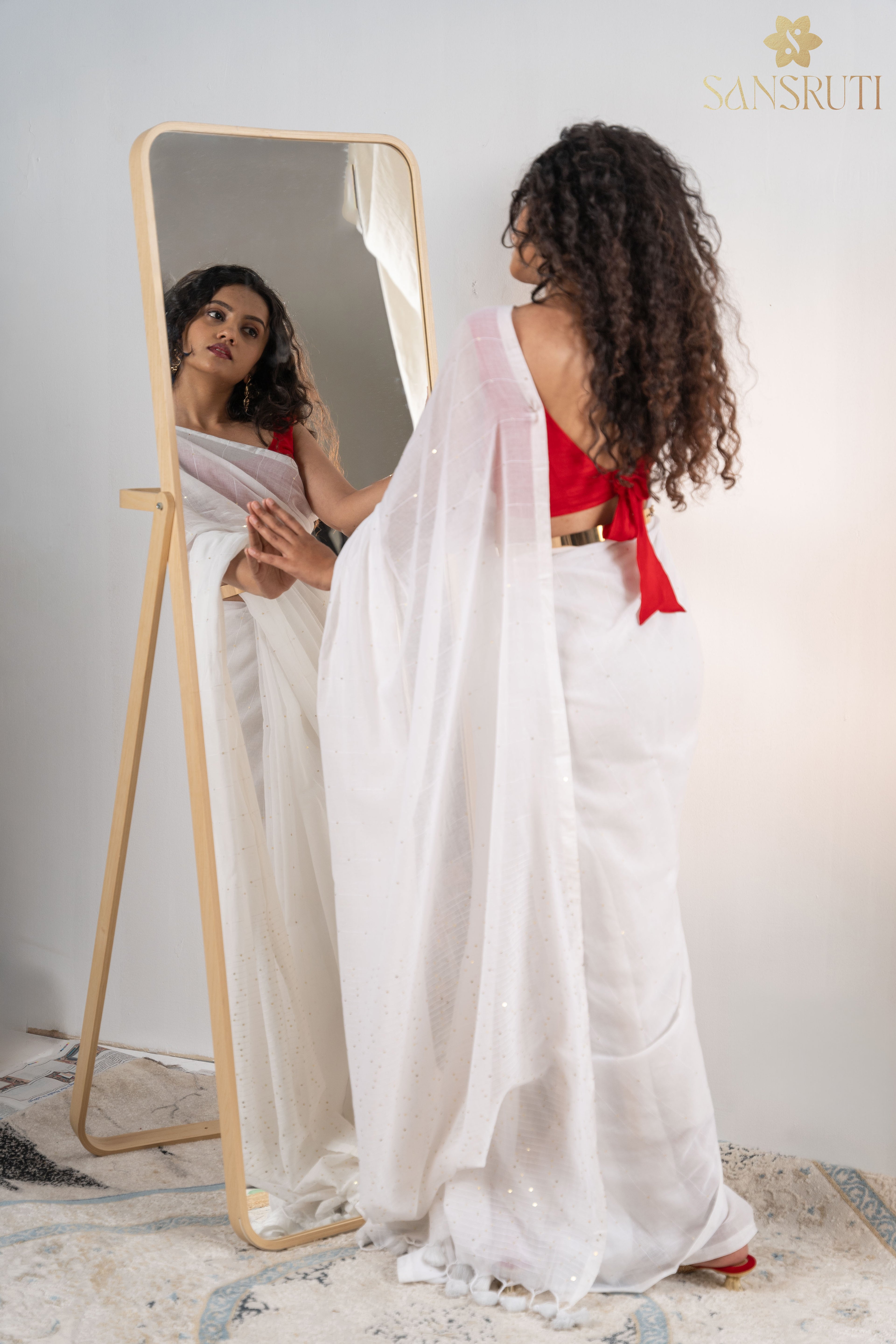 Sitara Spark White Mul Cotton Saree